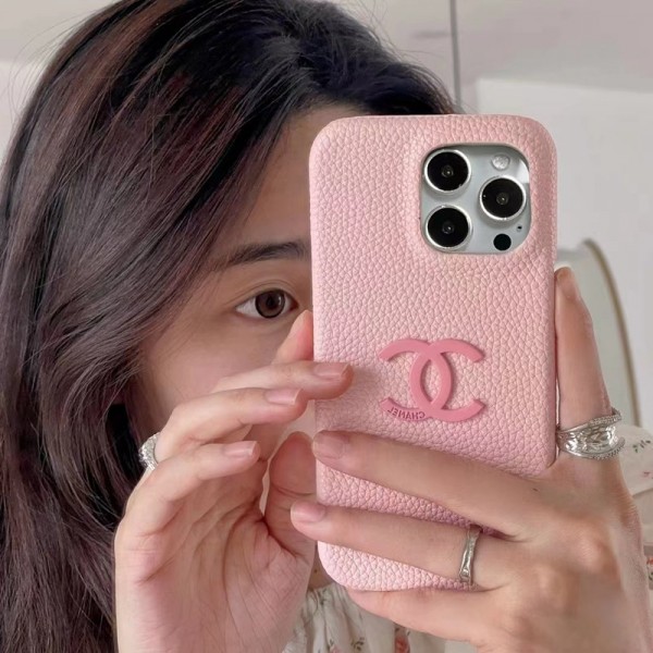 Chanel シャネルブランドiphone 14 plus 15 pro maxケースおしゃれiphone 15 2023 14 13 12 xr xs 8/7 plusケース 手帳型バッグ型iphone 15/14 pro/15 pro max xs/8/7 plusカバー ストラップ付 カード入れiphone 14 15 plusケースカバースタンド付き