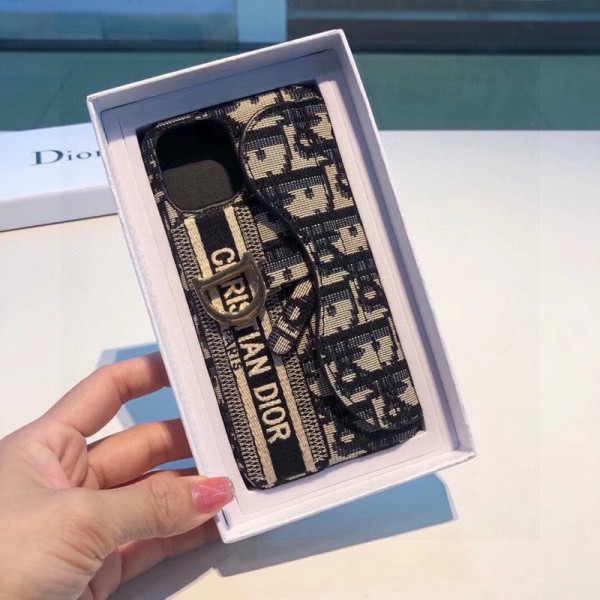 Dior ディオールブランドiphone 14 plus 15 pro maxケースハイブランド アイフォン15 14+ 13 pro max レディースメンズ激安韓国風セレブ愛用 iphone 15 アイフォン 15 14 13pro maxケース ジャケットスマホケース コピーiphone14/13 pro max スマホケース コピー