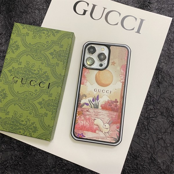 Gucci グッチブランドiphone16 15 plus 14 pro maxケースsamsung s22 s23 ultra s24ケースカバースタンド付きセレブ愛用全機種対応ハイブランドケース パロディgalaxy s24 s23 ultra plus s22スマホケース コピー