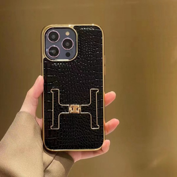 Prada プラダブランドiphone 14 plus 15 pro maxケースiphone 14 15 plusケースカバースタンド付きセレブ愛用全機種対応ハイブランドケース パロディiphone14/13 pro max スマホケース コピー