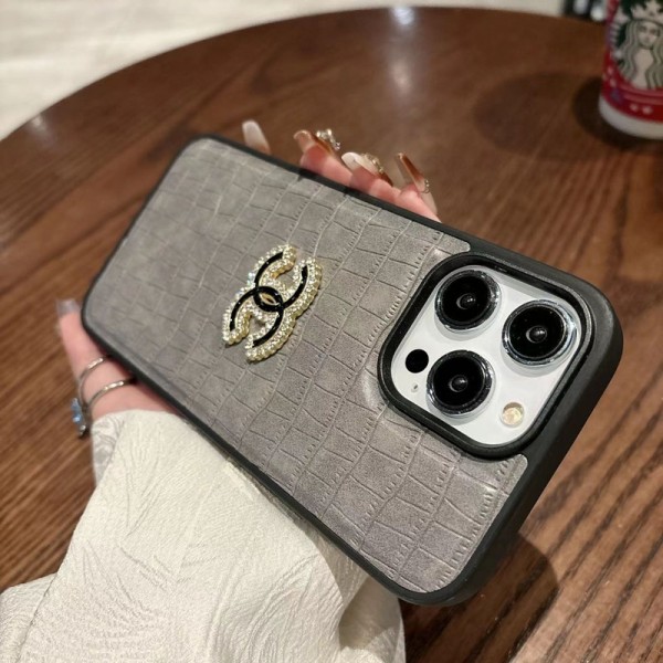 Chanel シャネルブランドiphone 14 plus 15 pro maxケースiphone 15/14 pro/15 pro max xs/8/7 plusカバー ストラップ付 カード入れiphone 14 15 plusケースカバースタンド付き韓国風セレブ愛用 iphone 15 アイフォン 15 14 13pro maxケース ジャケットスマホケース コピー