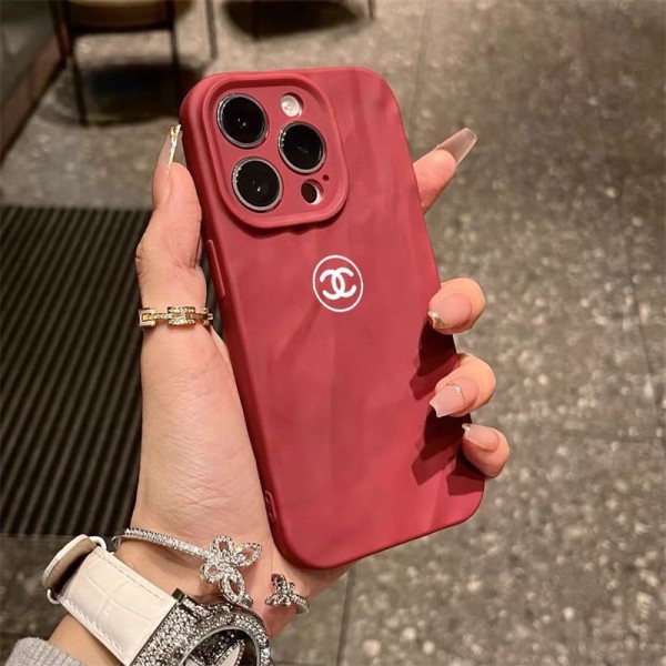 Chanel シャネルブランドiphone 16 14 plus 15 pro maxケースハイブランド アイフォン16 15 14+ 13 pro max レディースメンズ激安iphone 14 15 16 plusケースカバースタンド付きセレブ愛用全機種対応ハイブランドケース パロディ