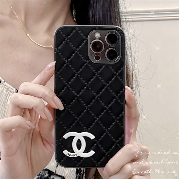 Chanel シャネルおしゃれiphone 16 15 2023 14 13 12 xr xs 8/7 plusケース 手帳型バッグ型iphone 16/14 pro/15 pro max xs/8/7 plusカバー ストラップ付 カード入れiphone 14 15 16 plusケースカバースタンド付きセレブ愛用全機種対応ハイブランドケース パロディ