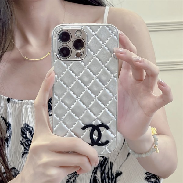 Chanel シャネルおしゃれiphone 16 15 2023 14 13 12 xr xs 8/7 plusケース 手帳型バッグ型iphone 16/14 pro/15 pro max xs/8/7 plusカバー ストラップ付 カード入れiphone 14 15 16 plusケースカバースタンド付きセレブ愛用全機種対応ハイブランドケース パロディ