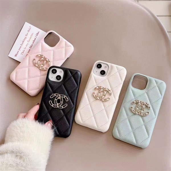 Chanel シャネル ハイブランド アイフォン16 plus15 14+ 16 pro maxケース レディースメンズ激安iphone 16/14 pro/15 pro max 16 plus カバー ストラップ付 カード入れ韓国風セレブ愛用 iphone 16 15 アイフォン16 15 14 13pro maxケース ジャケットスマホケース コピーセレブ愛用全機種対応ハイブランドケース パロディ