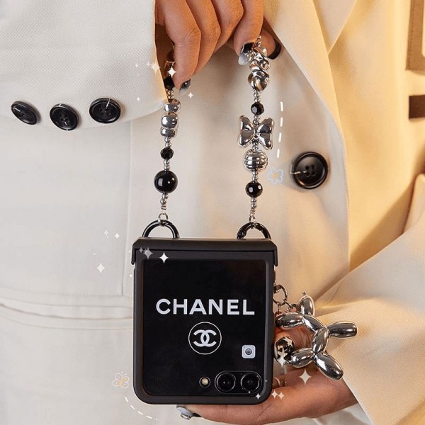 Chanel シャネルブランドgalaxy z flip 6 5 4 2024ケース折り畳み可ギャラクシー z flip6 5 4 3ケース 革製韓国風セレブ愛用 galaxy z flip6 5 4 3ケース ジャケットスマホケース コピーgalaxy z fold 6 5 4 3スマホケース コピー