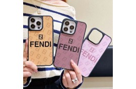 Fendi セリーヌ イフォン15ケースギャラクシー s23 s24 z flip5 4ケースアップルウォッチバンドブランド