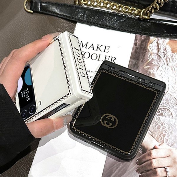 Gucci グッチブランドgalaxy z flip 5 4 fold5 2023ケース折り畳み可ギャラクシー z fold5 4 3ケース 革製galaxy fold5 4 3 2ケースカバースタンド付きgalaxy z fold 5 4 3スマホケース コピー