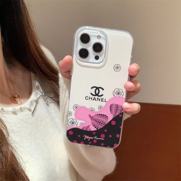 Chanel シャネルブランドiphone 16 15 plus 16 pro maxケースおしゃれiphone 16  pro max15 14 13 12 ケース 手帳型バッグ型セレブ愛用全機種対応ハイブランドケース パロディiphone16 15 14/13 pro max スマホケース コピー