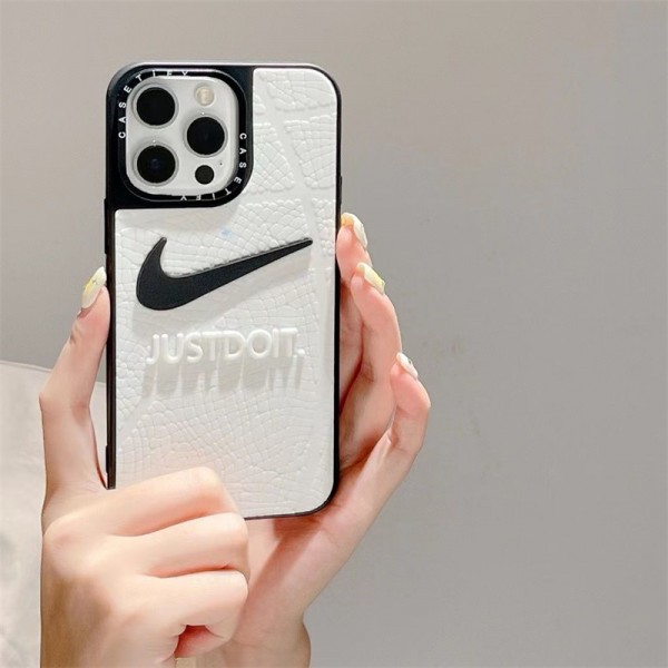 Nike ナイキブランドiphone 16 14 plus 15 pro maxケースiphone 16/14 pro/15 pro max xs/8/7 plusカバー ストラップ付 カード入れiphone 14 15 16 plusケースカバースタンド付き韓国風セレブ愛用 iphone 16 15 アイフォン 15 14 13pro maxケース ジャケットスマホケース コピー