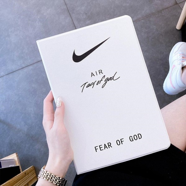 Nike ナイキIpad Air6/5/4 Ipad Mini7/6/5/4/3カバー手帳型手帳型 IPadミニ7/6/5/4ケースカバー ブランドipad air 6 5 パロディメンズ レディースアイパッドエア1/2/3/4/5/6 11インチ 13インチ ケースブラント IPad Air 10.5インチ ipad mini6 7 pro 2024ケース コピー