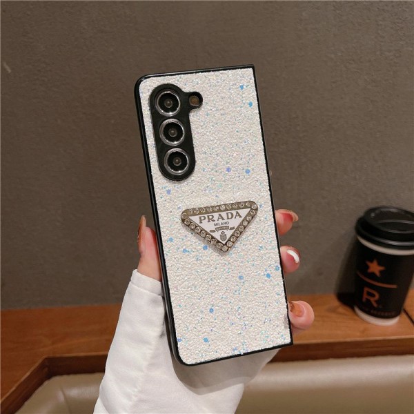 Prada プラダハイブランド サムソン galaxy z flip 1/2/3/4/5 6 fold6 5 4 3 カバーケースレディースメンズ激安galaxy fold6 5 4 3 2ケースカバースタンド付き韓国風セレブ愛用 galaxy z flip6 5 4 3ケース ジャケットスマホケース コピーセレブ愛用全機種対応ハイブランドケース パロディ