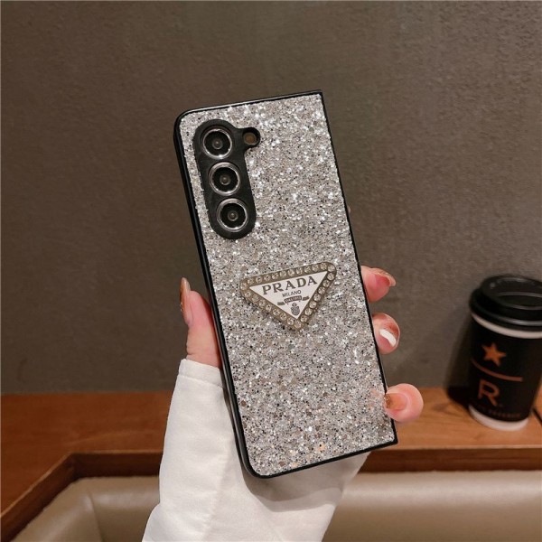 Prada プラダハイブランド サムソン galaxy z flip 1/2/3/4/5 6 fold6 5 4 3 カバーケースレディースメンズ激安galaxy fold6 5 4 3 2ケースカバースタンド付き韓国風セレブ愛用 galaxy z flip6 5 4 3ケース ジャケットスマホケース コピーセレブ愛用全機種対応ハイブランドケース パロディ