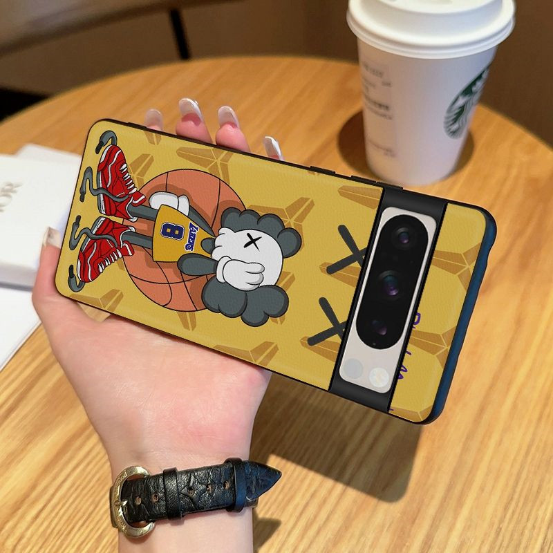 Kaws カウズGoogle Pixel 8a/8 proカバー耐衝撃 iphone 15 16ケース