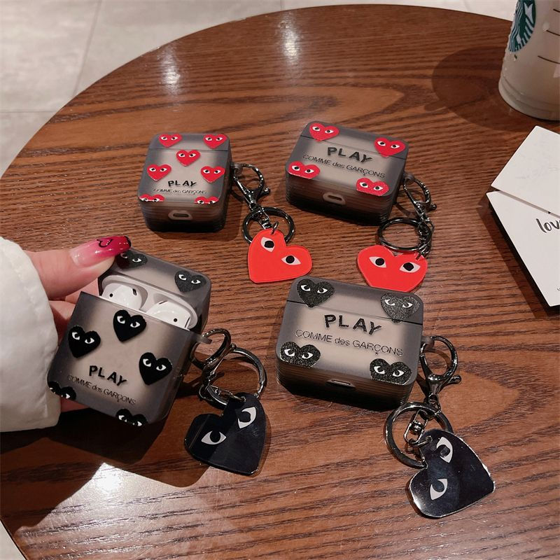 コムデギャルソン リンカンairpods 4カバー 