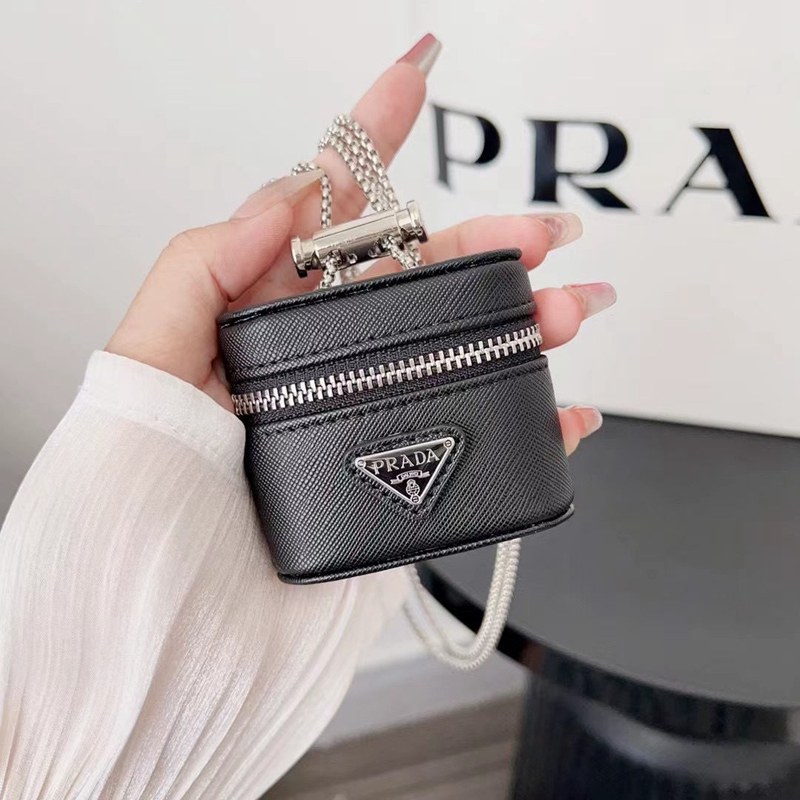 PRADA エアーポッズ4 プロ2 3/2/1ケース